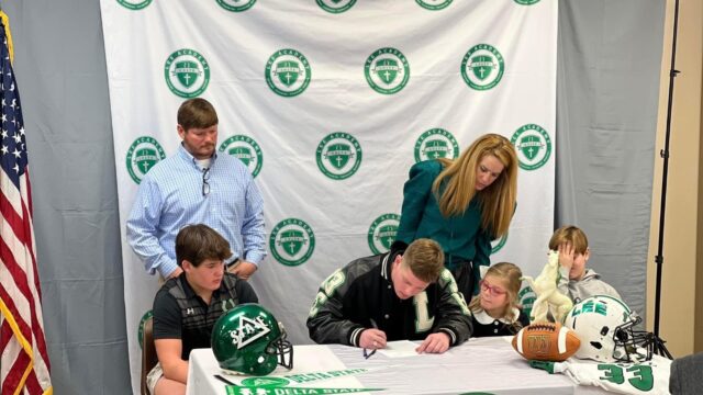 Lee Academy’s Stonestreet signs with Delta State